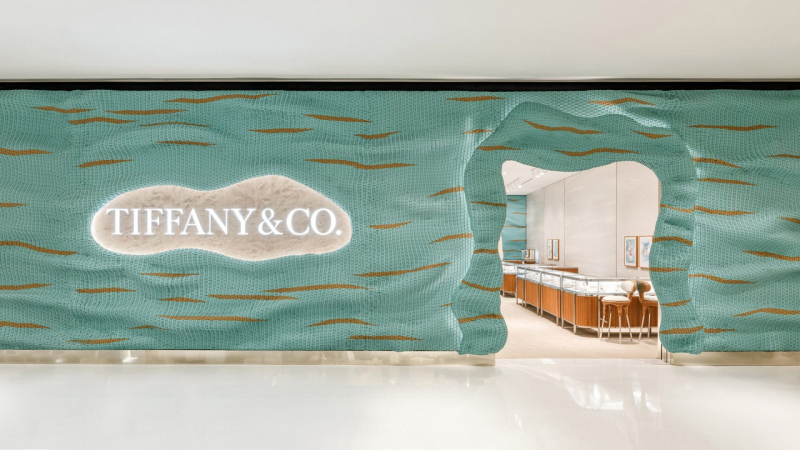 Estúdio Campana оформила поп-ап Tiffany & Co в Сан-Паулу